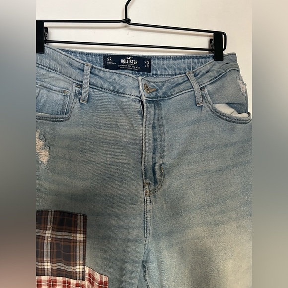 Hollister woman’s jeans distressed look size 29 - Picture 5 of 7
